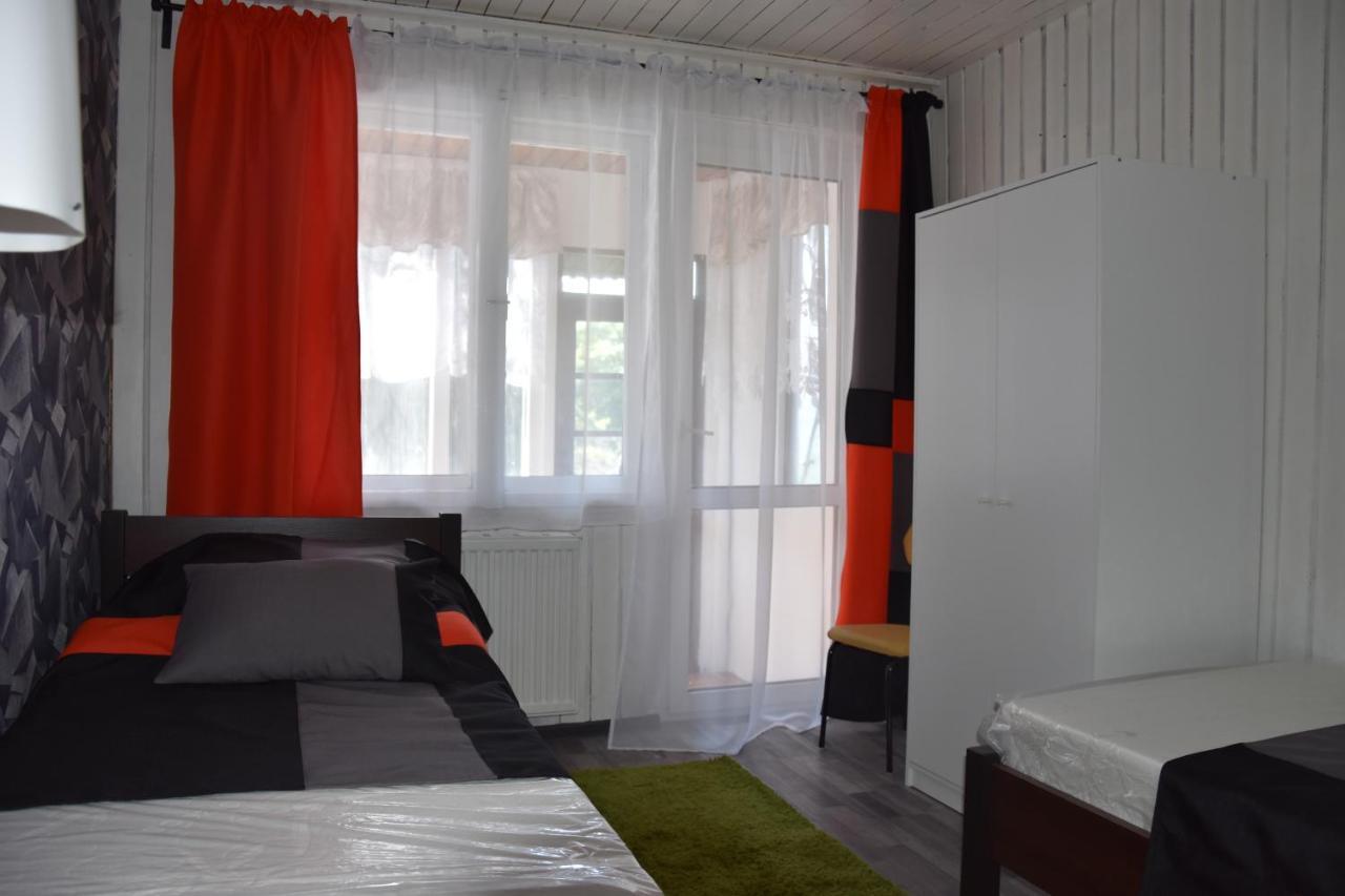 Pokoje Goscinne U Eli Świnoujście Exteriör bild