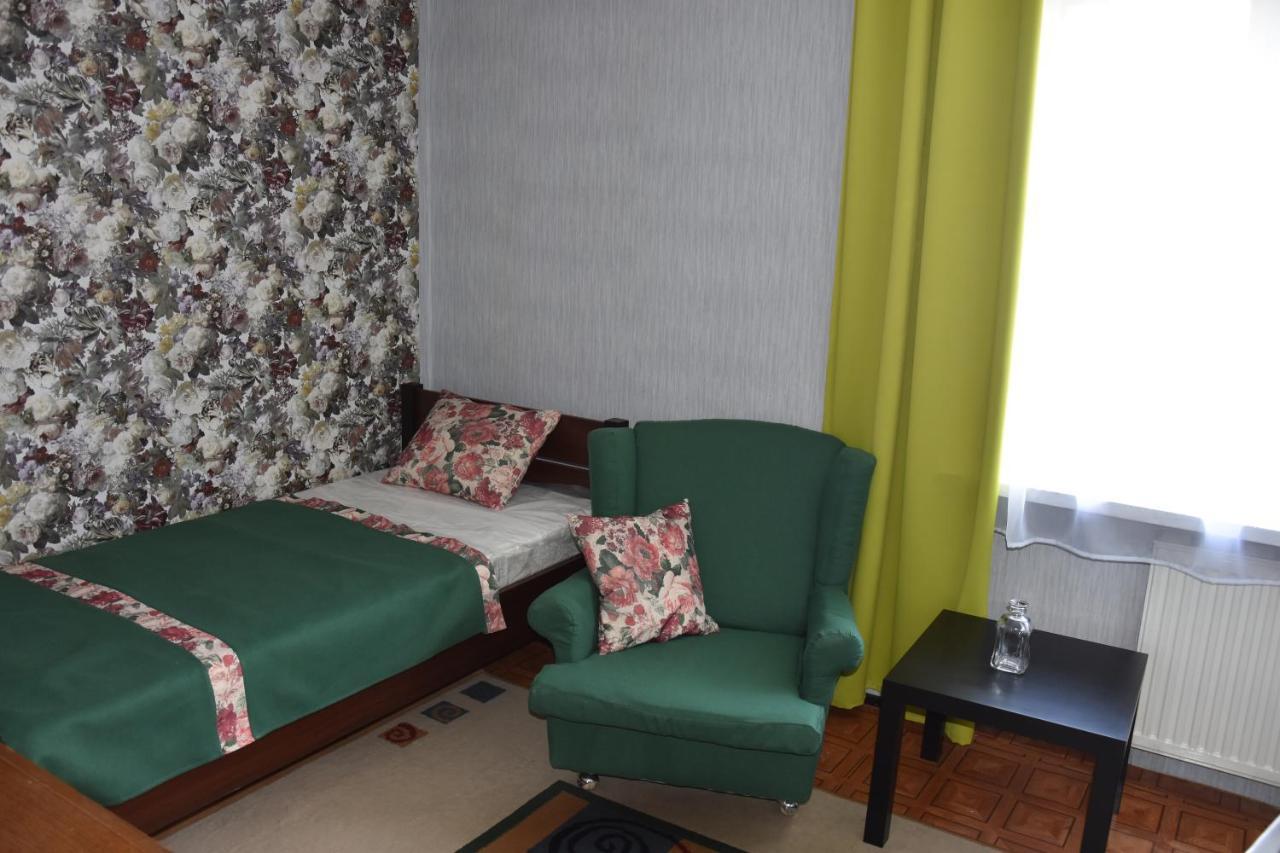 Pokoje Goscinne U Eli Świnoujście Exteriör bild